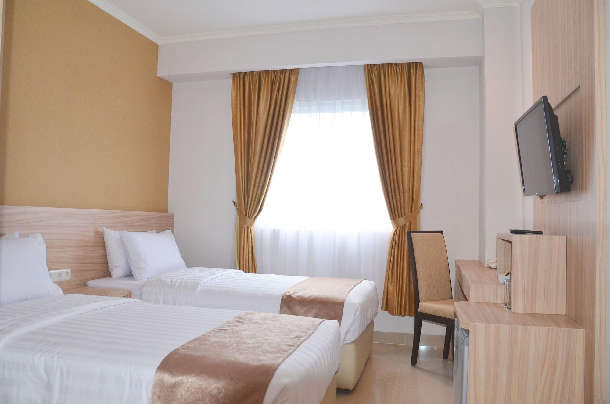 Lorin Syariah Solo Hotel Kültér fotó