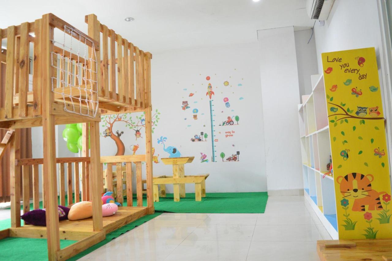 Lorin Syariah Solo Hotel Kültér fotó