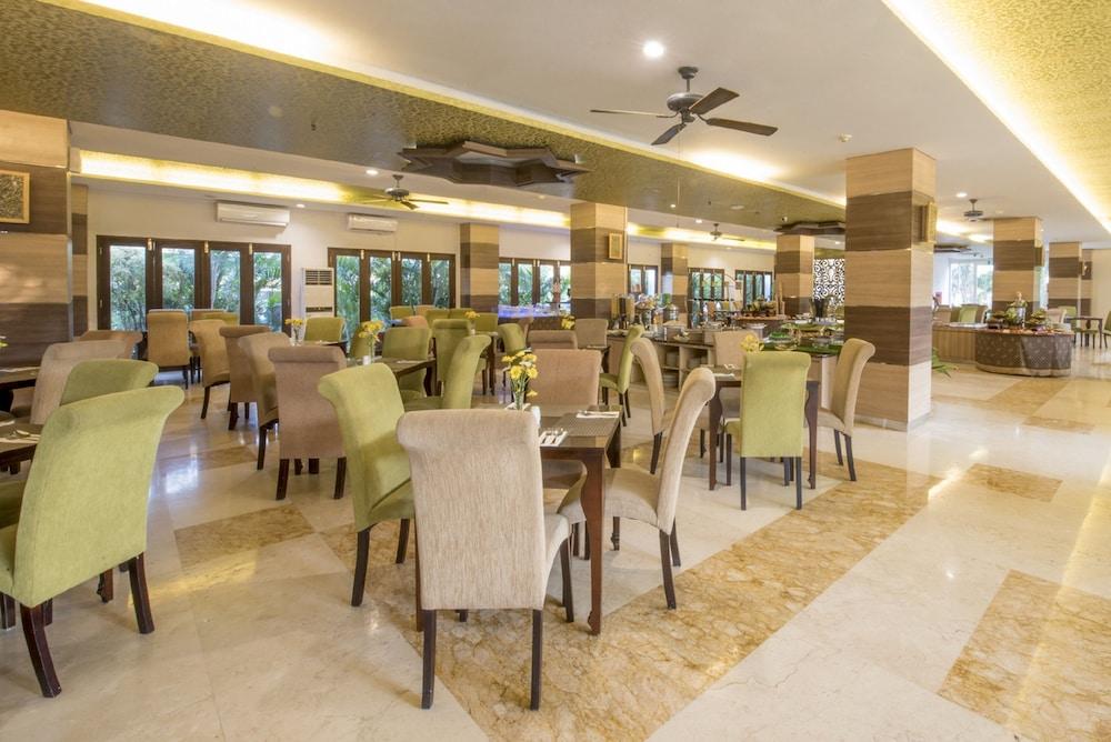 Lorin Syariah Solo Hotel Kültér fotó