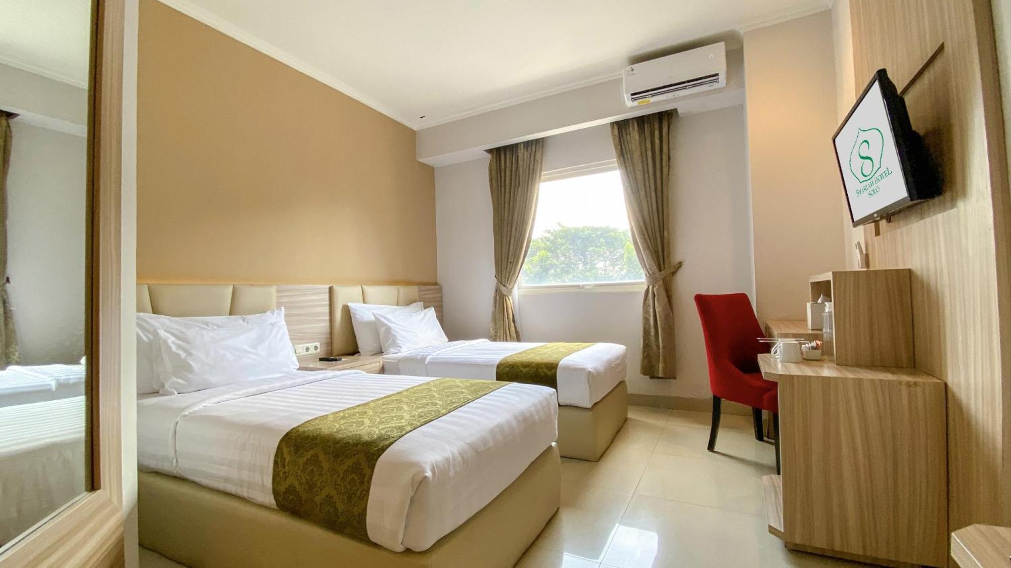 Lorin Syariah Solo Hotel Kültér fotó