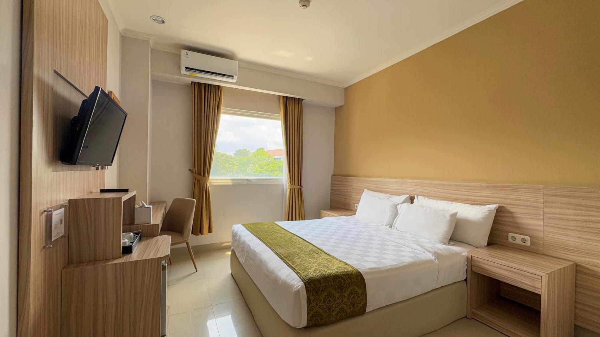 Lorin Syariah Solo Hotel Kültér fotó