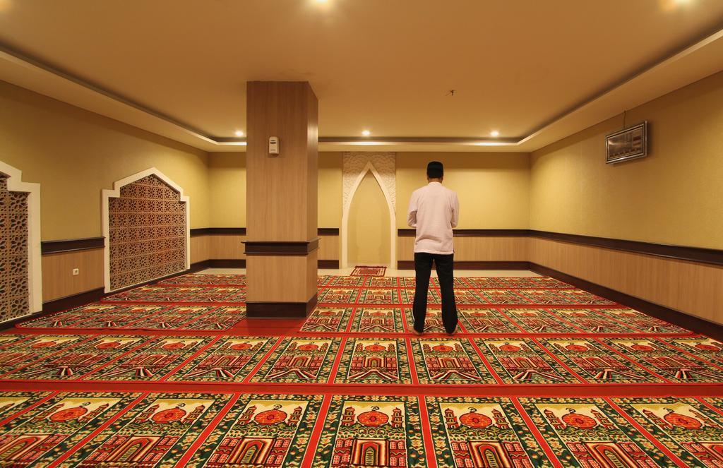 Lorin Syariah Solo Hotel Kültér fotó