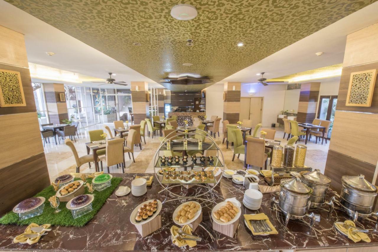 Lorin Syariah Solo Hotel Kültér fotó